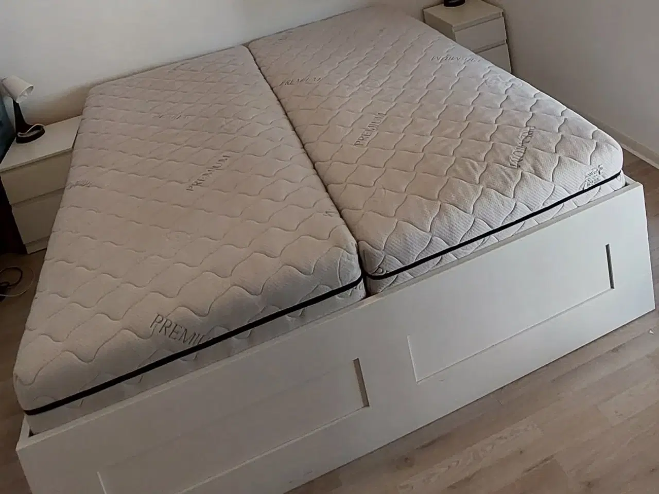 Billede 1 - Seng med madrasser 180x200