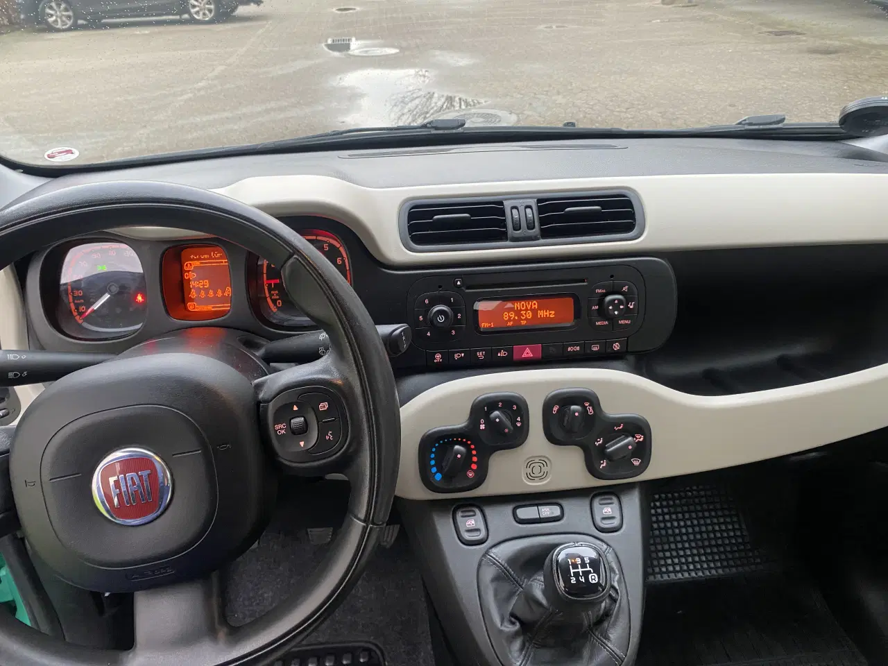 Billede 12 - Økonomisk velholdt lille bil super flot.