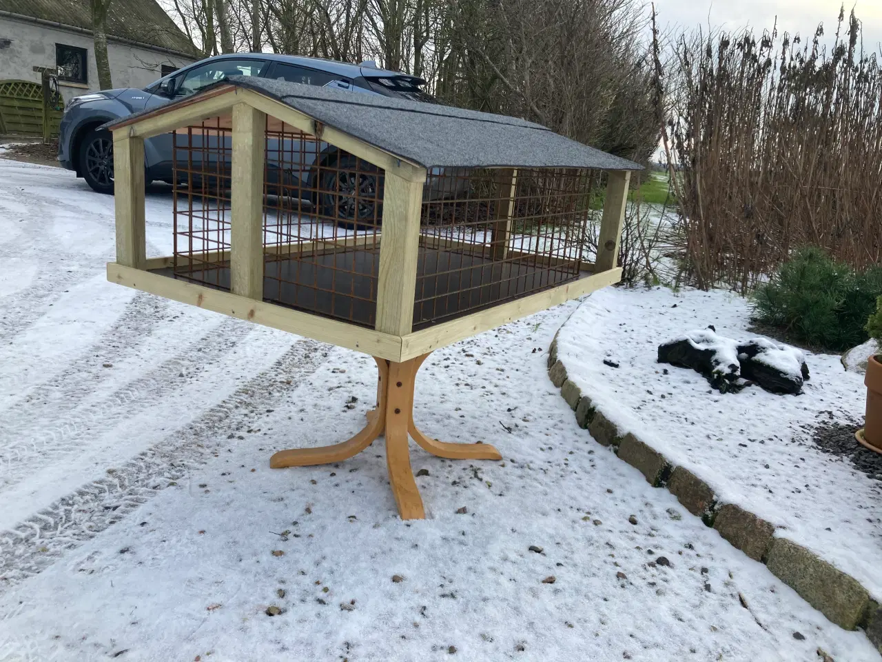 Billede 4 - Fine og holdbare foderbræt til havens fugle