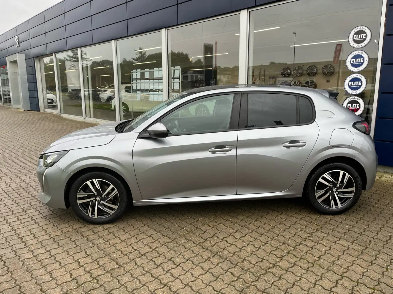 Billede 3 - Peugeot 208 1,5 BlueHDi Allure Sky 102HK 5d 6g