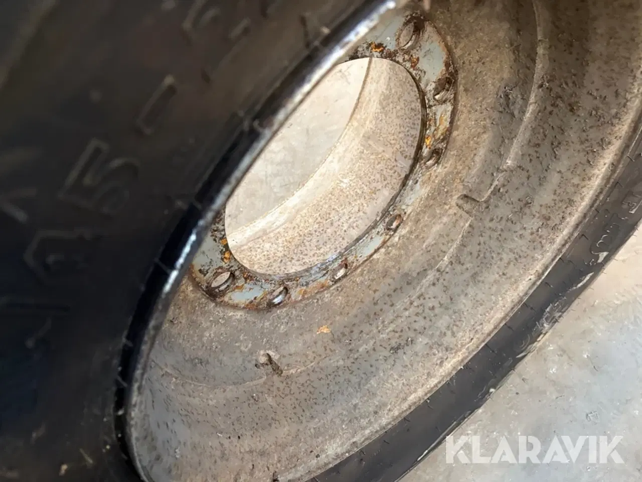 Billede 12 - Dæk med fælg BKT - 1 styk