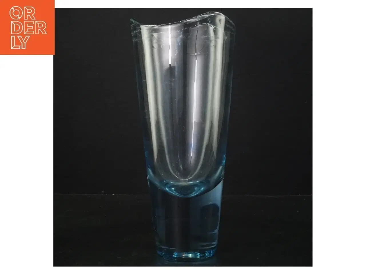 Billede 1 - Holmegaard Akvablå vase (str. Ø 11 cm Længde 27 cm)