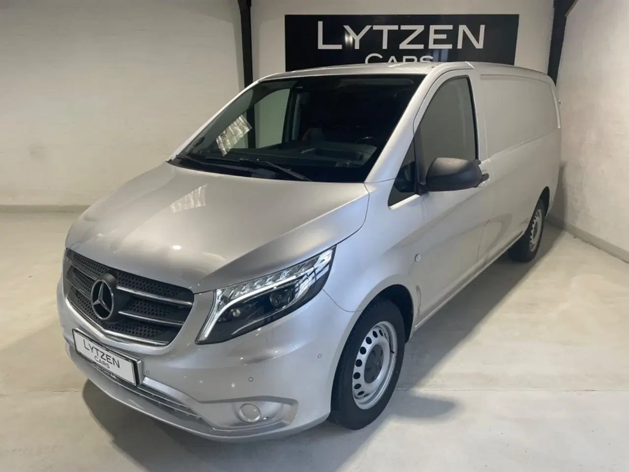 Billede 1 - Mercedes Vito 116 2,0 CDi Kassevogn aut. L RWD