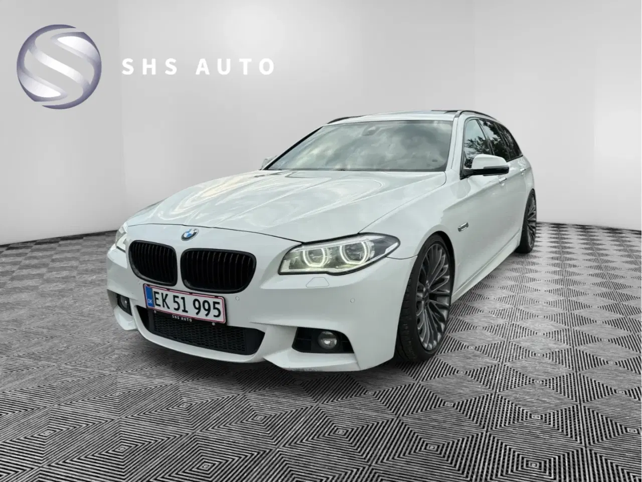 Billede 1 - BMW 530d 3,0 Touring M-Sport xDrive aut.