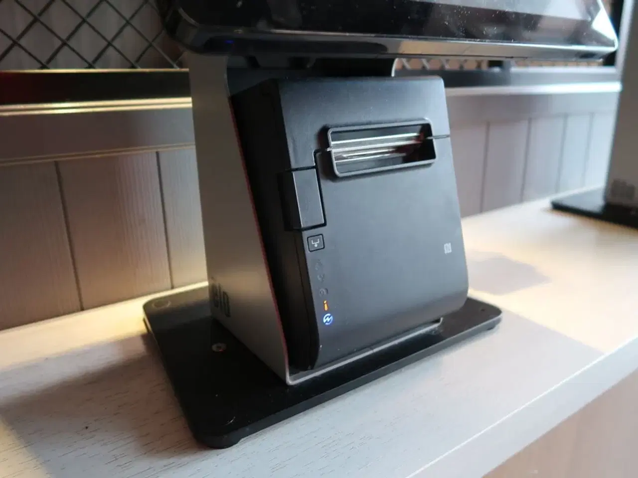 Billede 3 - All-in-one touch computer ELO ESY22i5 med bonprinter samt dankortterminal