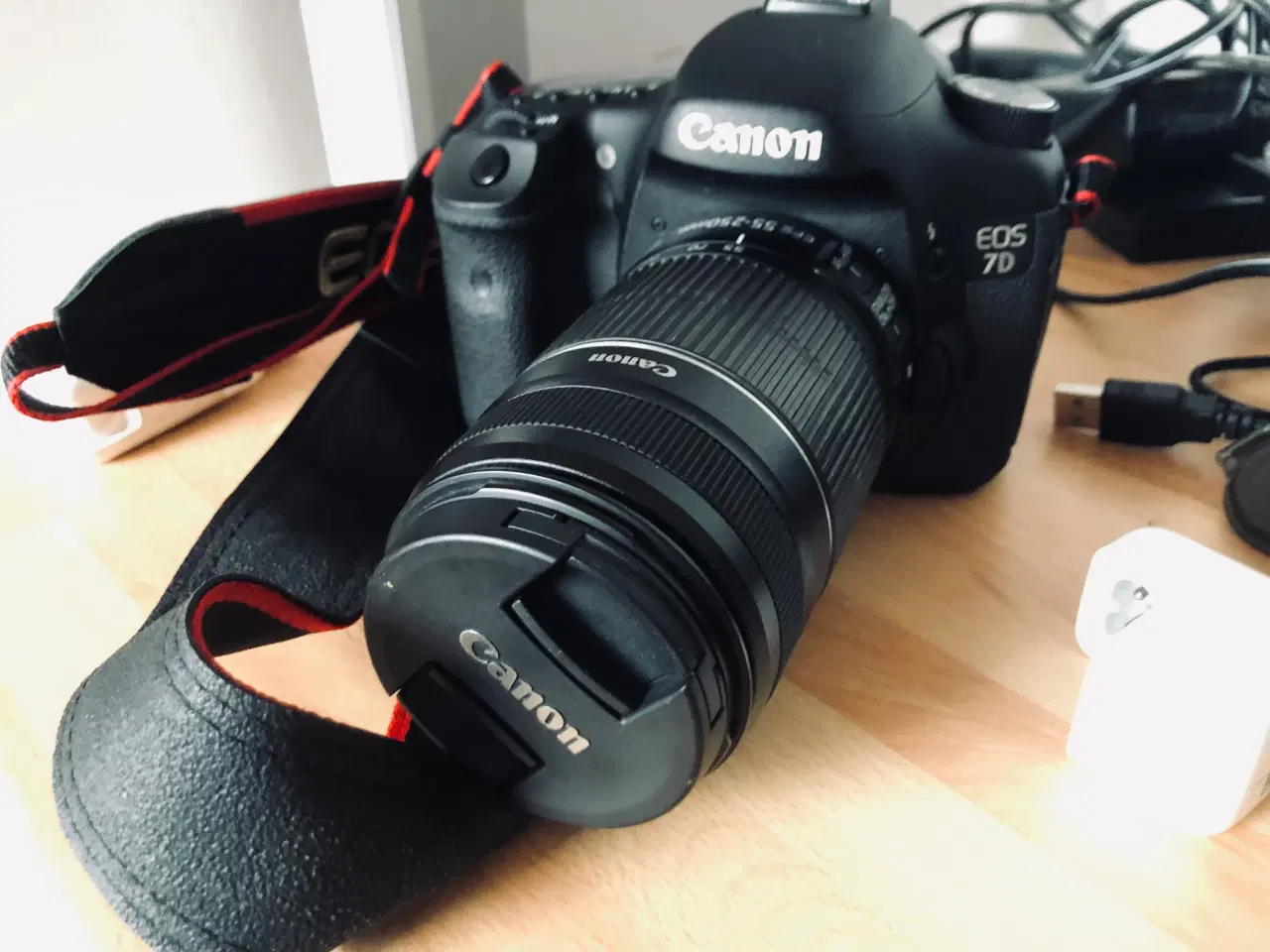 Billede 1 - Canon Eos 7d - Har taget MEGET få billeder