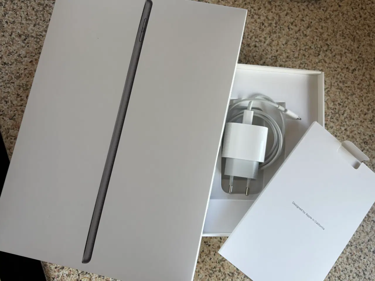 Billede 3 - iPad 9th generation 64 gb 10,2