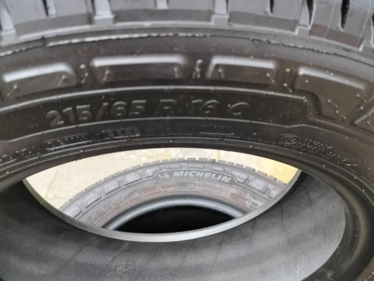 Billede 3 - 4 stk Michelin Agillis 3  215/65 R 16C  6PR 106/10