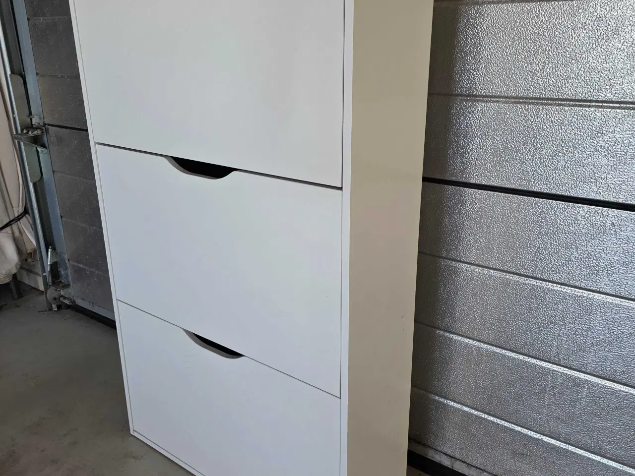 Billede 2 - Skoskab m. 3 hylder