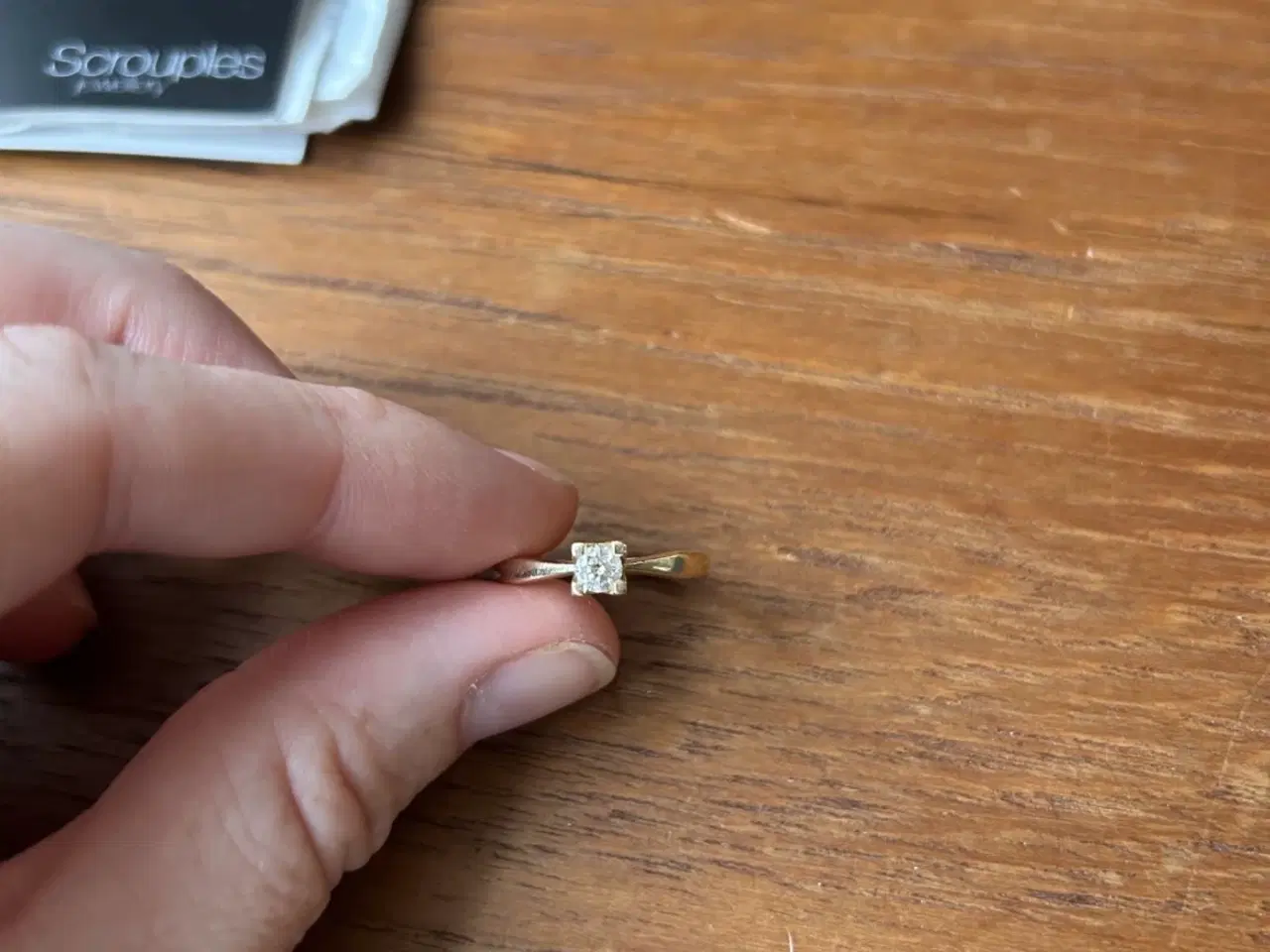 Billede 1 - Ring og øreringe til salg