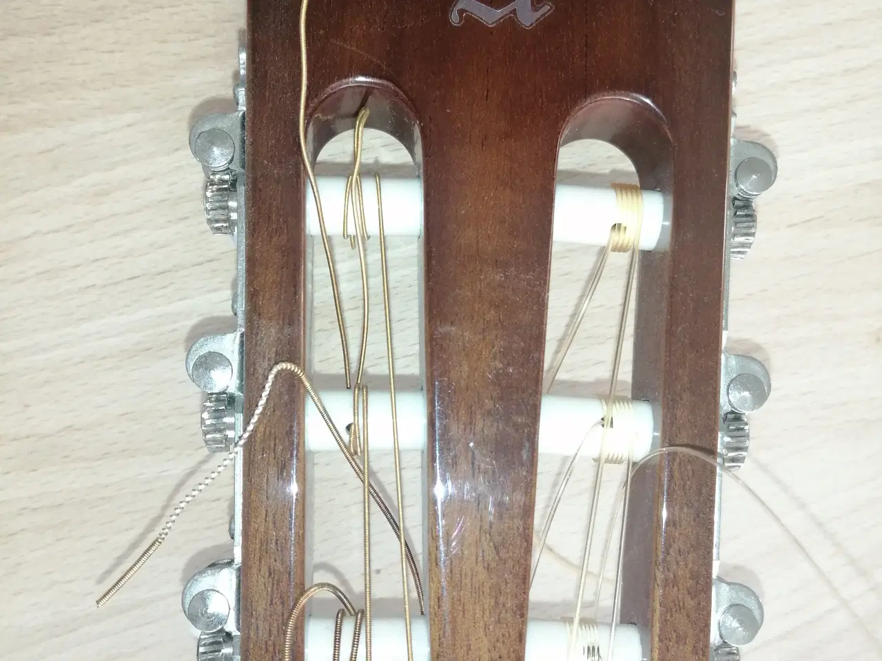 Billede 2 - Alhambra Maestro 100 klassisk Guitar sælges.