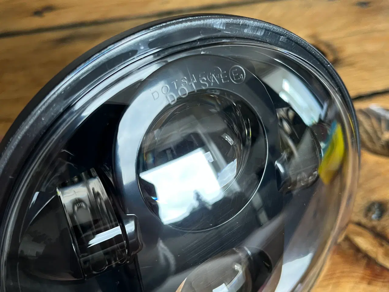 Billede 2 - Sort LED forlygte til Harley-Davidson