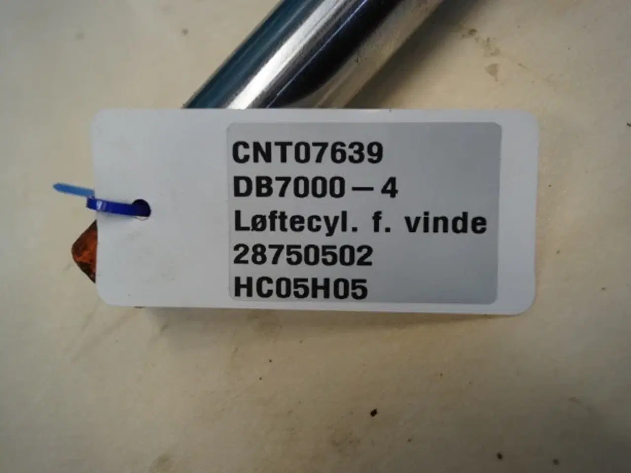 Billede 8 - Dronningborg D7000 Løftecylinder 28750502