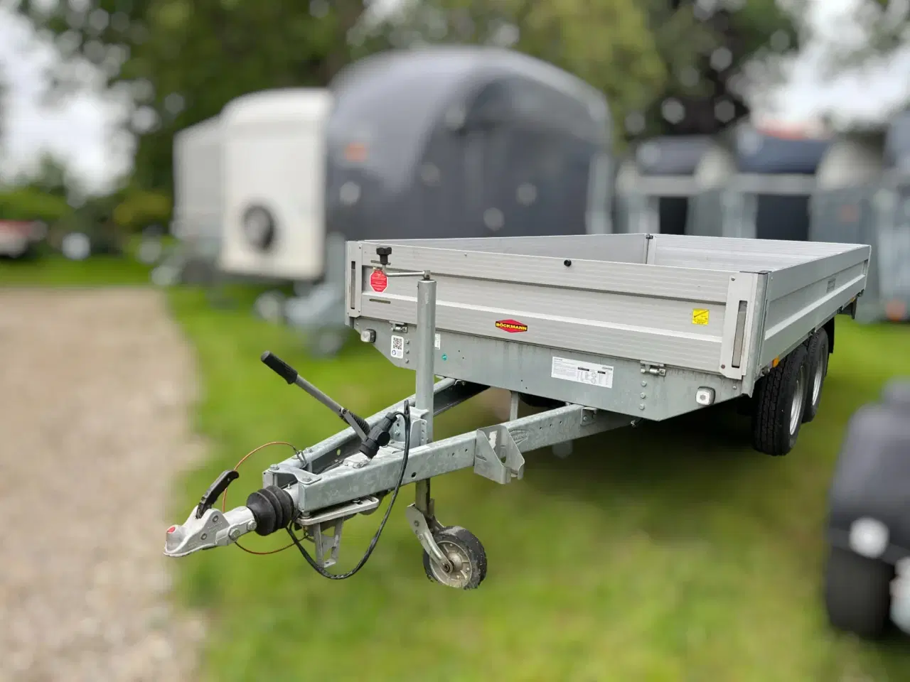 Billede 2 - Leje af 3500kg Ladtrailer Weekend