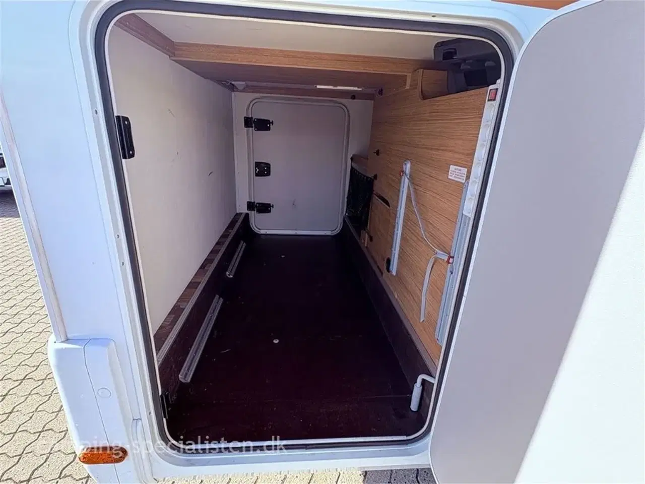 Billede 4 - 2020 - Weinsberg Pepper Edition 600 MEG   Weinsberg CaraCompact 600 MEG Pepper Edition 2020 - Se den nu hos Camping-Specialisten.dk