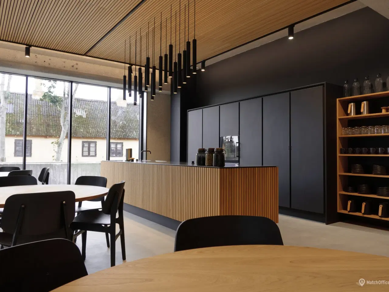 Billede 10 - Sjældent udbudt kontor med bedste beliggenhed og direkte udsyn til grønne omgivelser - GRATIS PARKERING