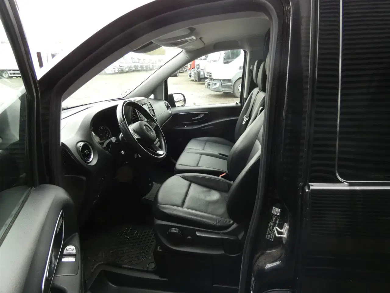 Billede 5 - Mercedes-Benz Vito 114 A2 2,0 CDI RWD 9G-Tronic 136HK Van Aut.