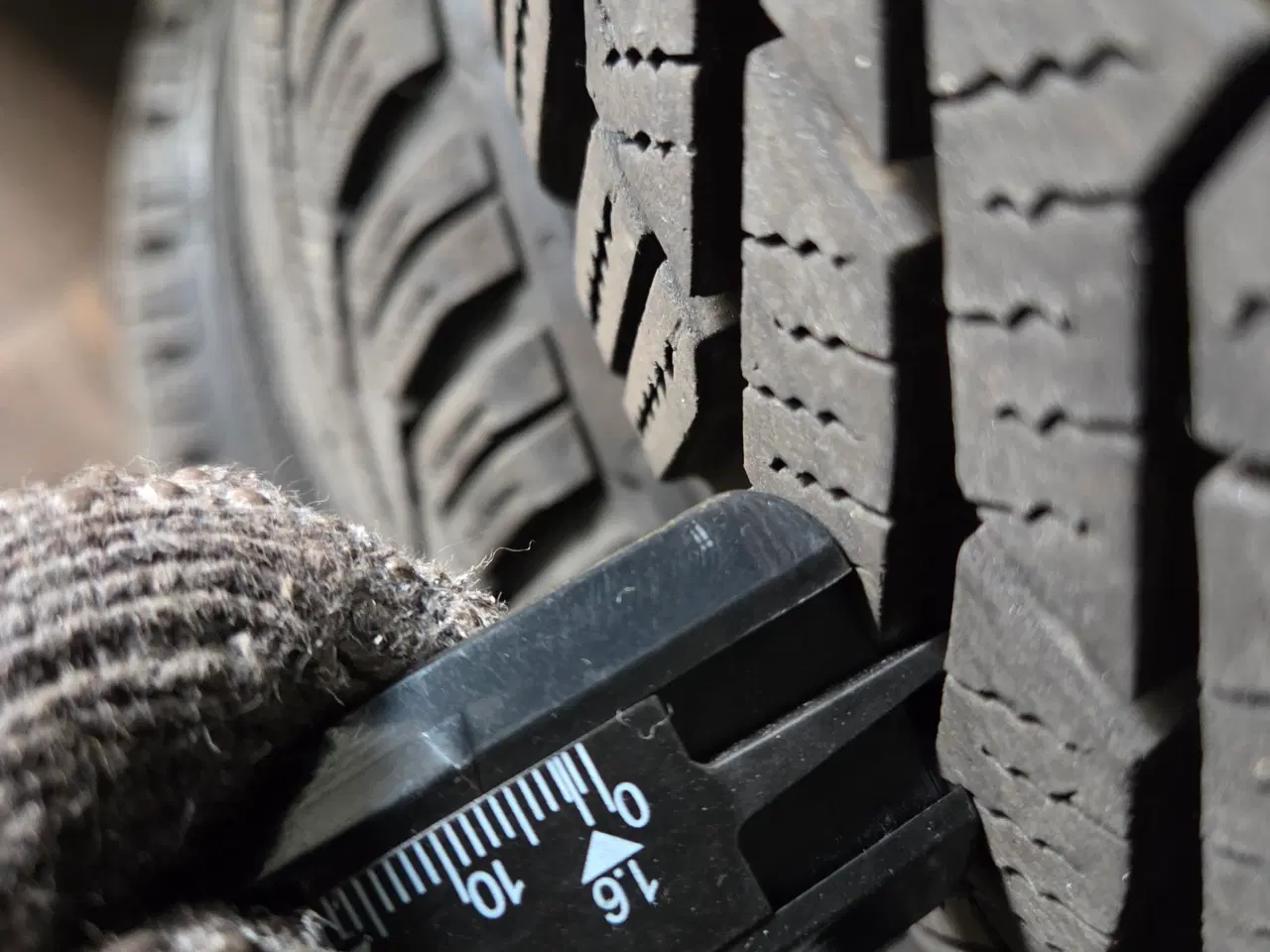 Billede 6 - Fælge med dæk