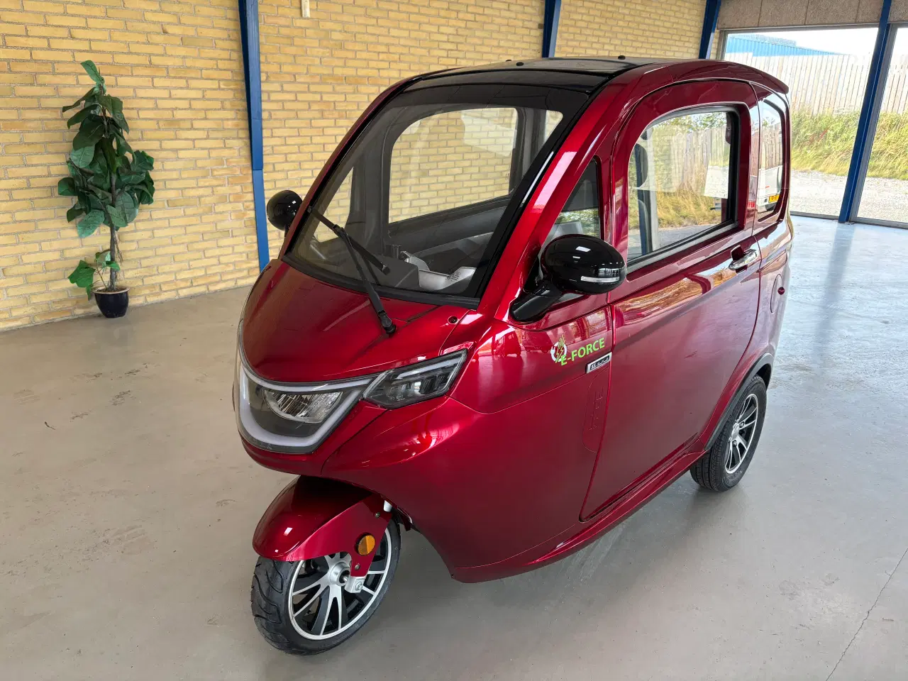 Billede 4 - Kabine Scooter E-Force X3