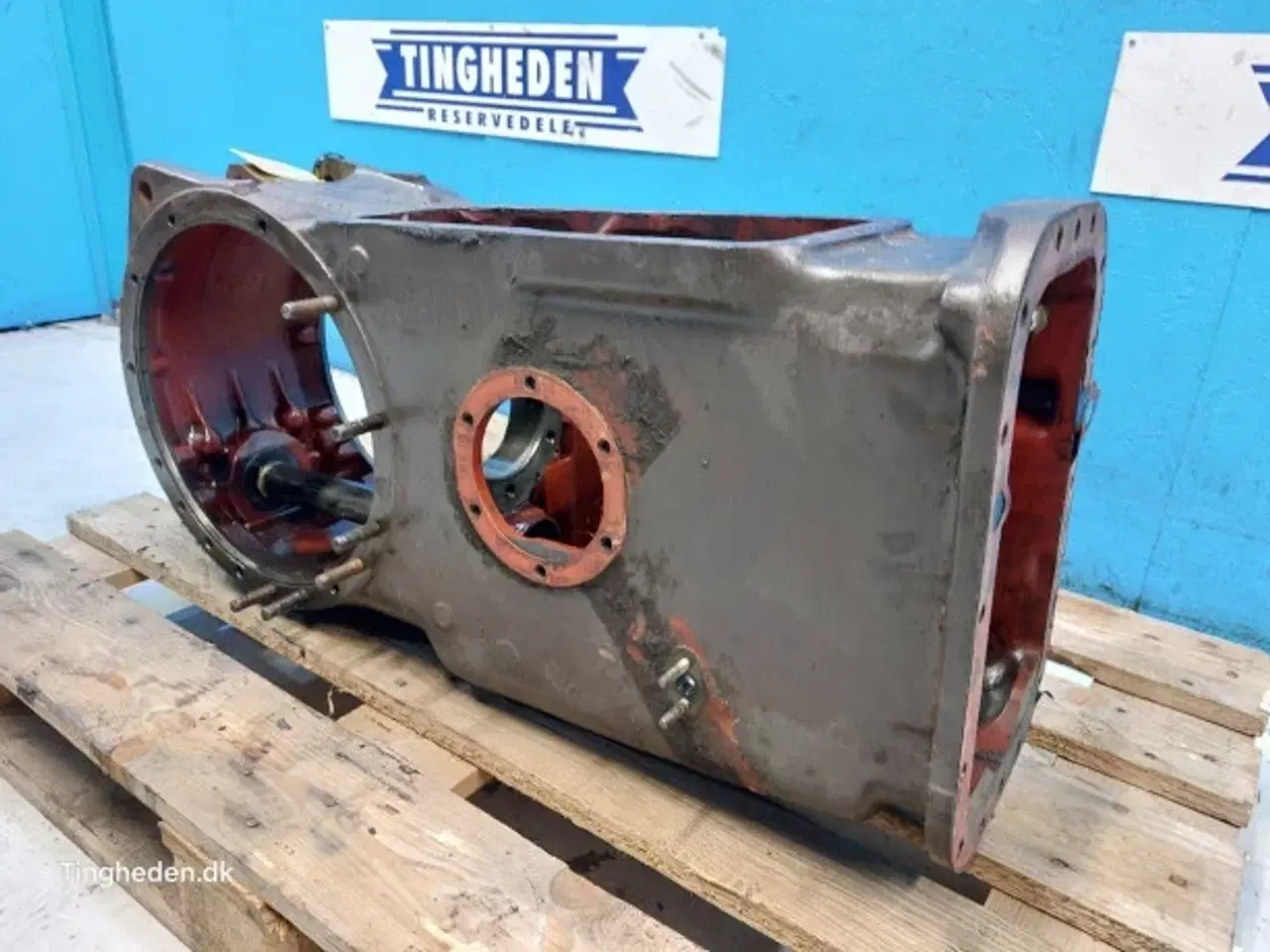 Billede 4 - Massey Ferguson 690 Differential Hus 1664513M2