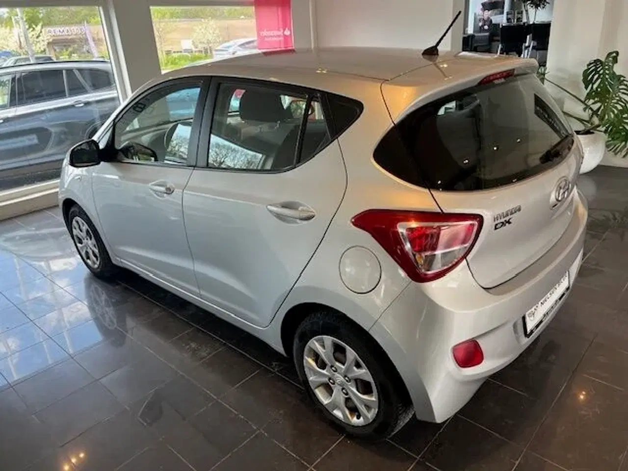 Billede 6 - Hyundai i10 1,0 Trend 66HK 5d