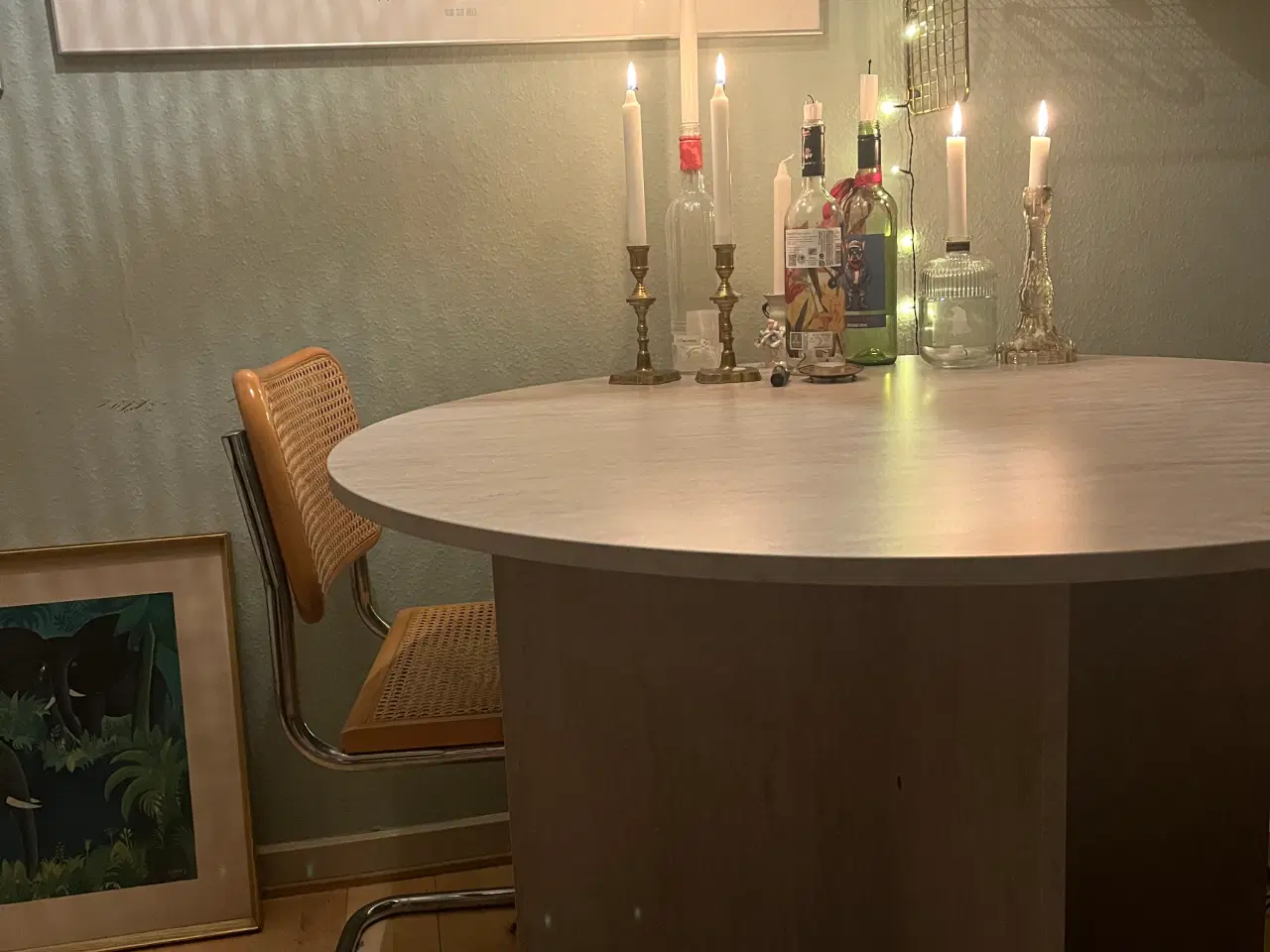 Billede 2 - Rundt spisebord 