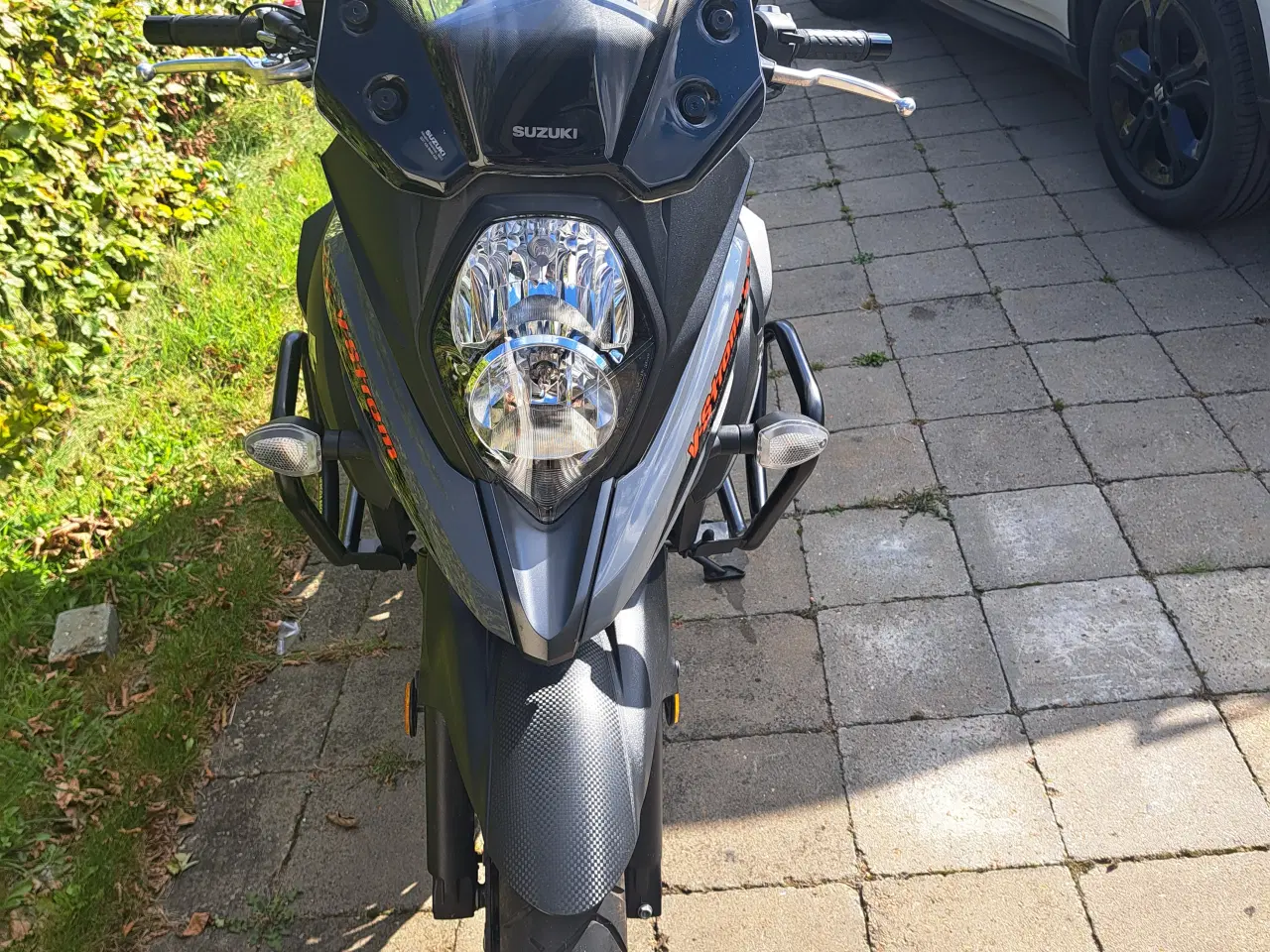 Billede 4 - Suzuki V-strom 650 få km