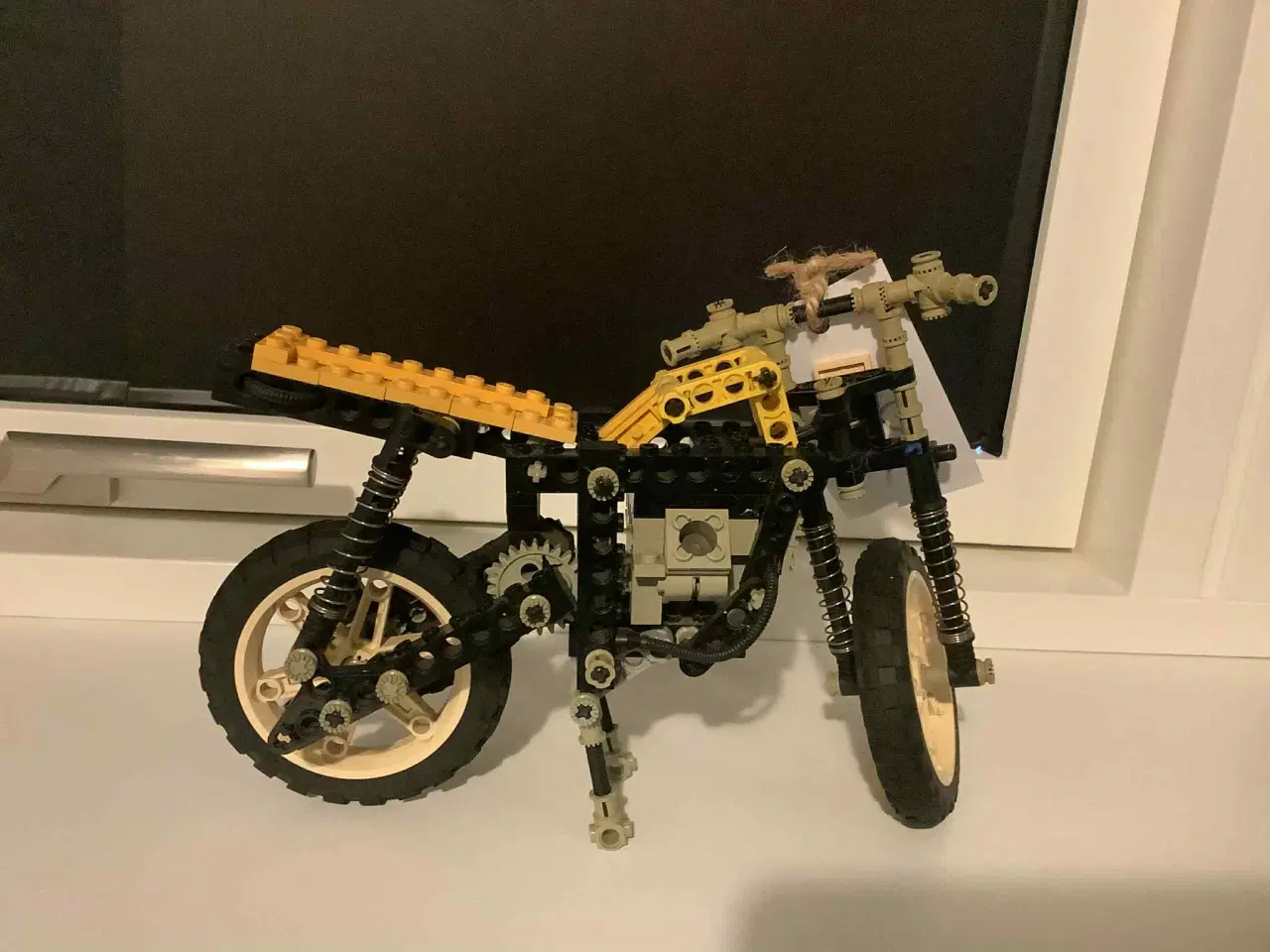 Billede 3 - Lego Technic - Lastbil, Motorcykle & Racerbil