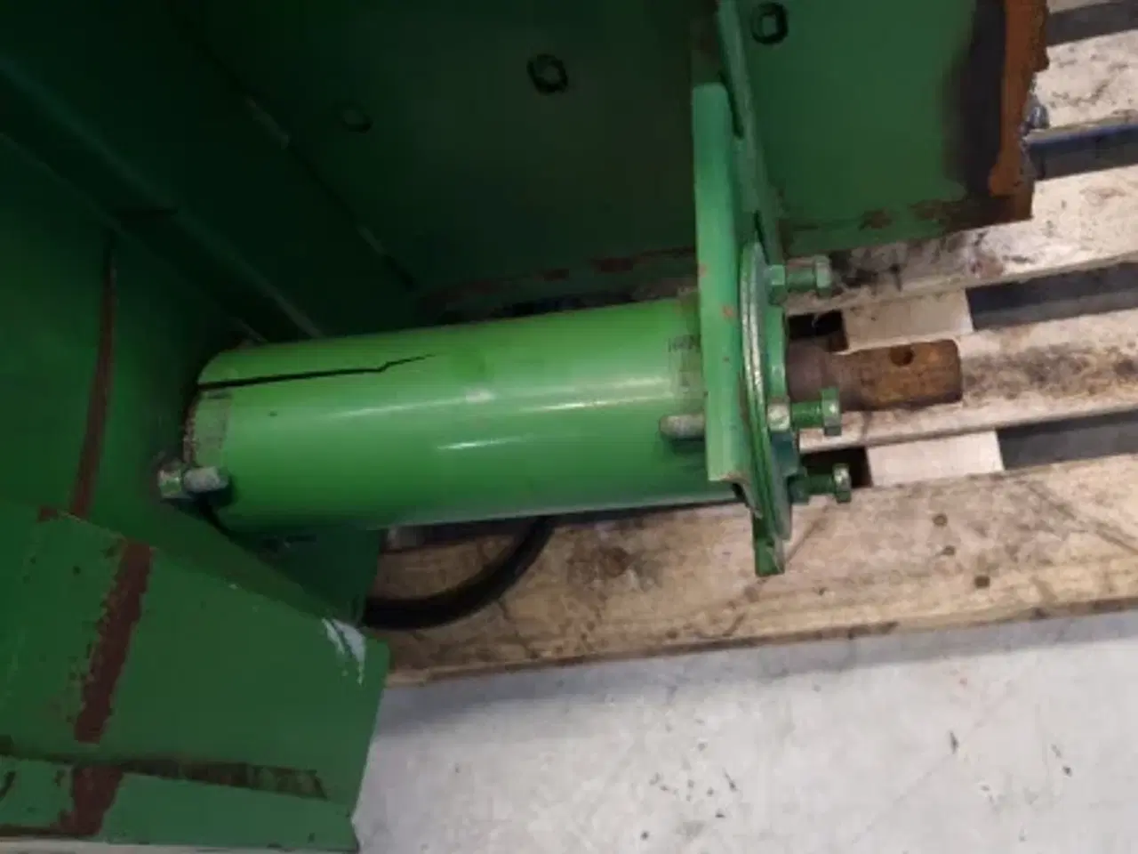 Billede 18 - John Deere 820 Skærebordsdele