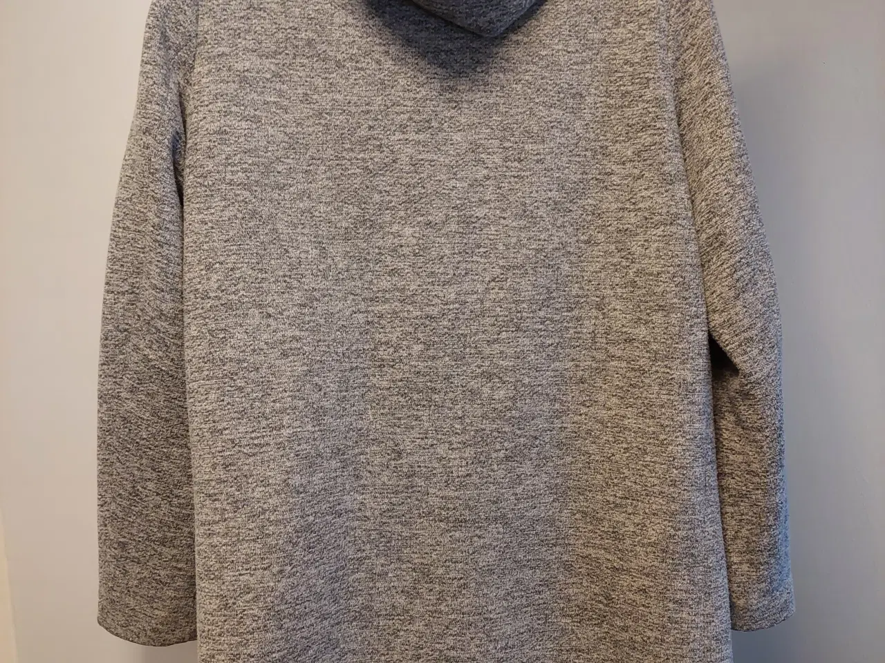 Billede 2 - Lysegrå jakke 