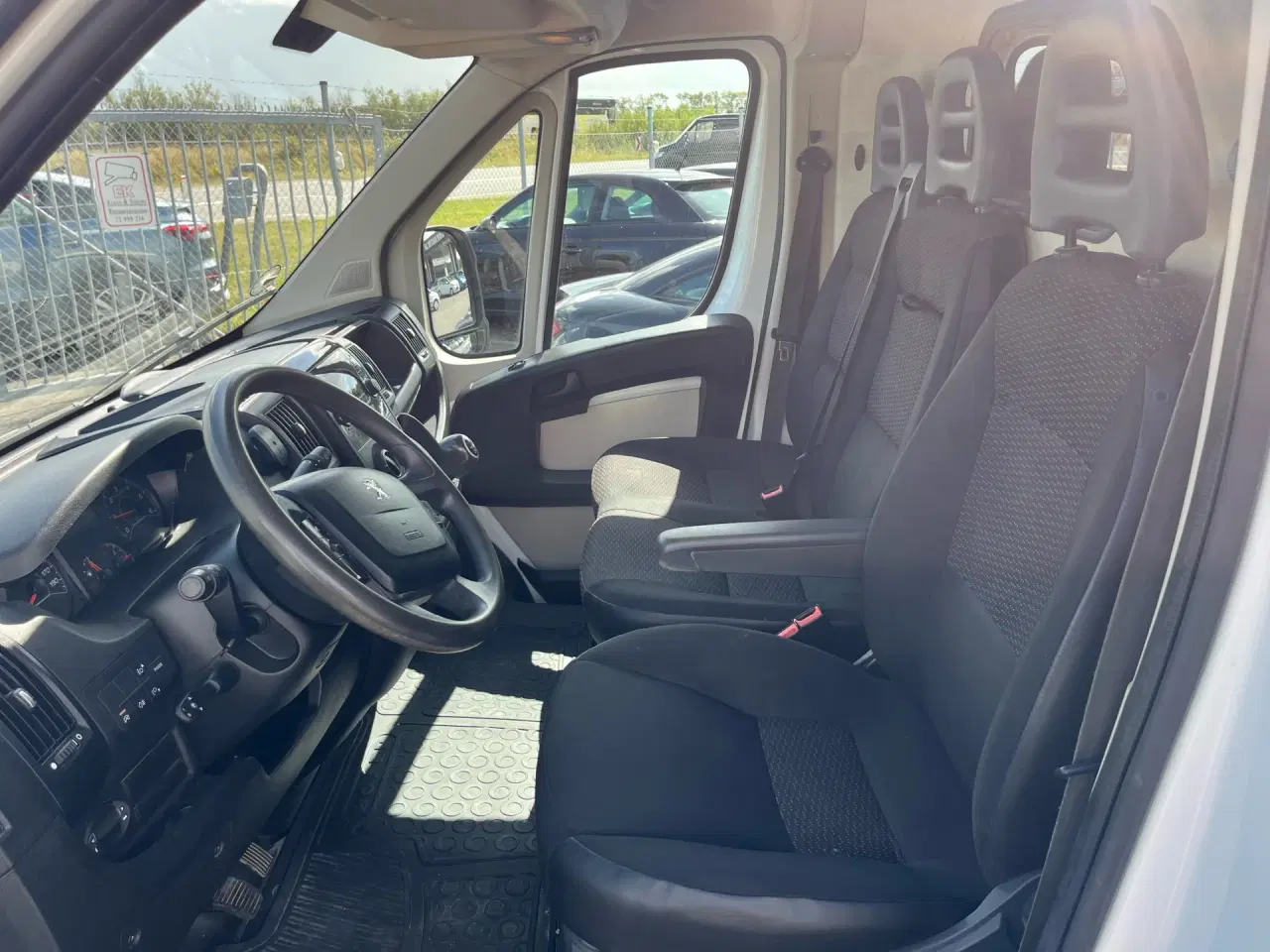 Billede 12 - Peugeot Boxer 330 L2H1 2,0 BlueHDi 130HK Van 6g