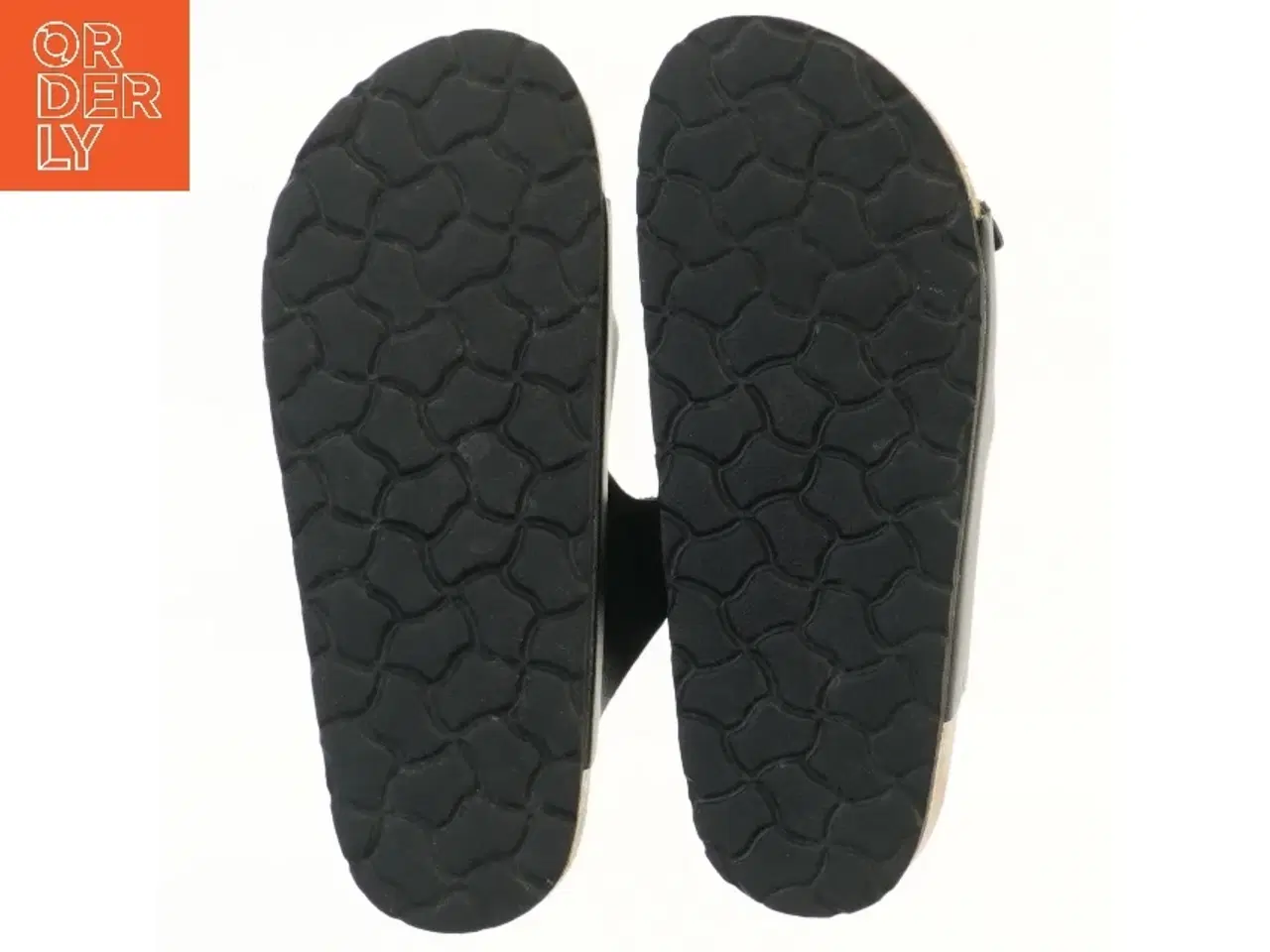 Billede 2 - Sort sandal med remme fra Esmara (str. 37 )