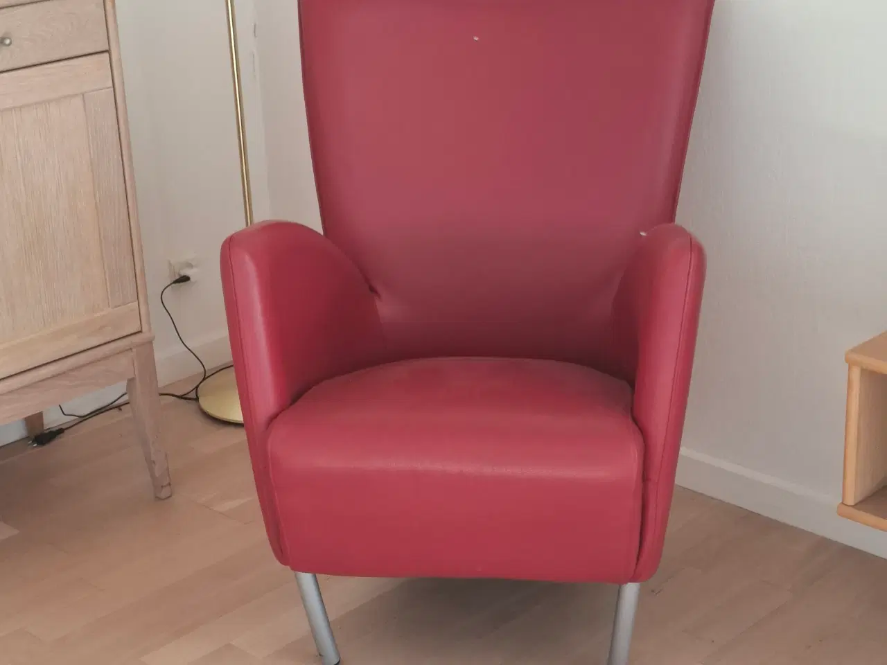 Billede 2 - Flot rød lænestol i læder