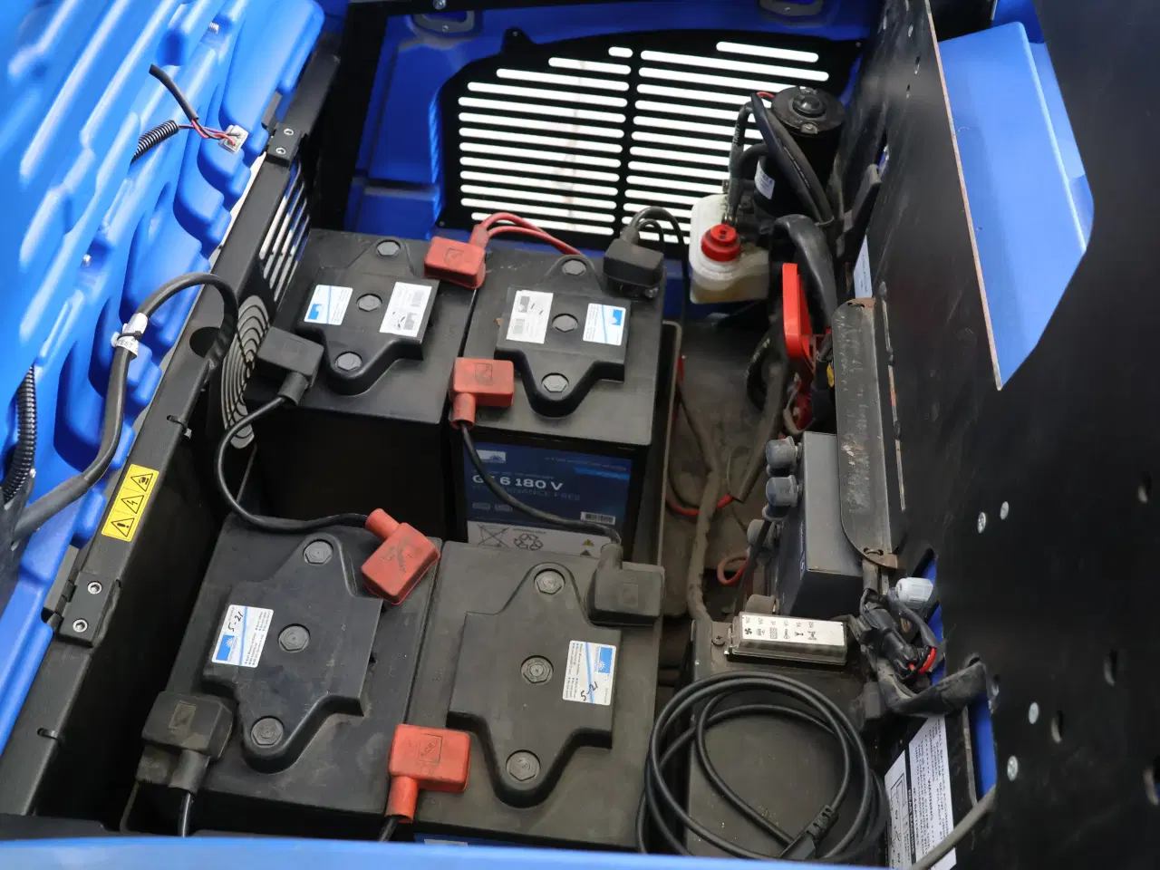 Billede 13 - Nilfisk floortec R870 fejemaskine