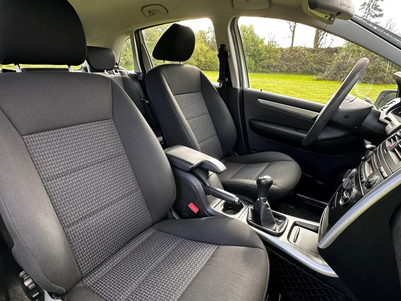 Billede 18 - Flot velholdt Mercedes, bliv billigt kørende.