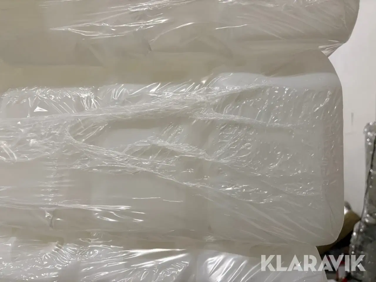 Billede 5 - Plastikflasker Promens - 1 palle af 504 stk