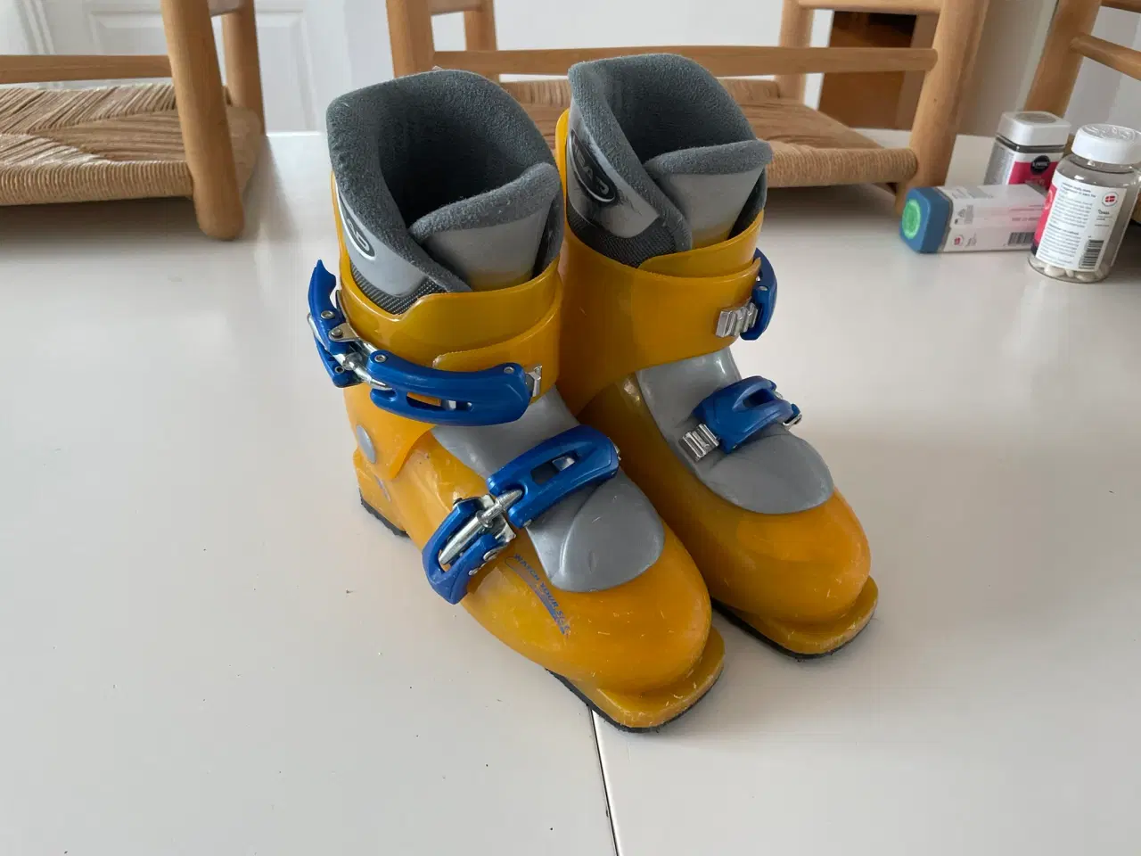 Billede 1 - Head Carve X2 skistøvle til børn.