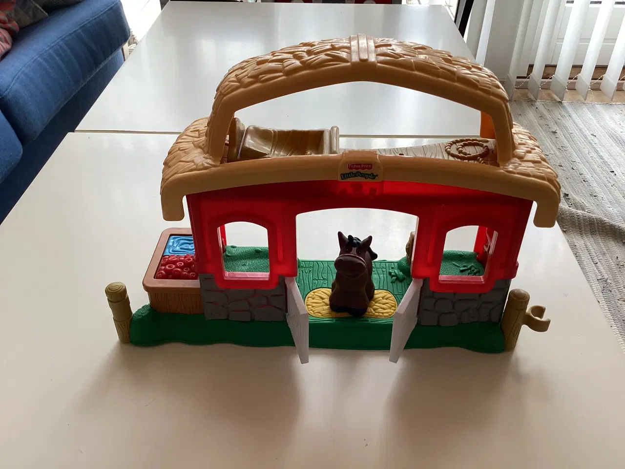 Billede 2 - Kvalitets legetøj fra FISHER PRICE Little People