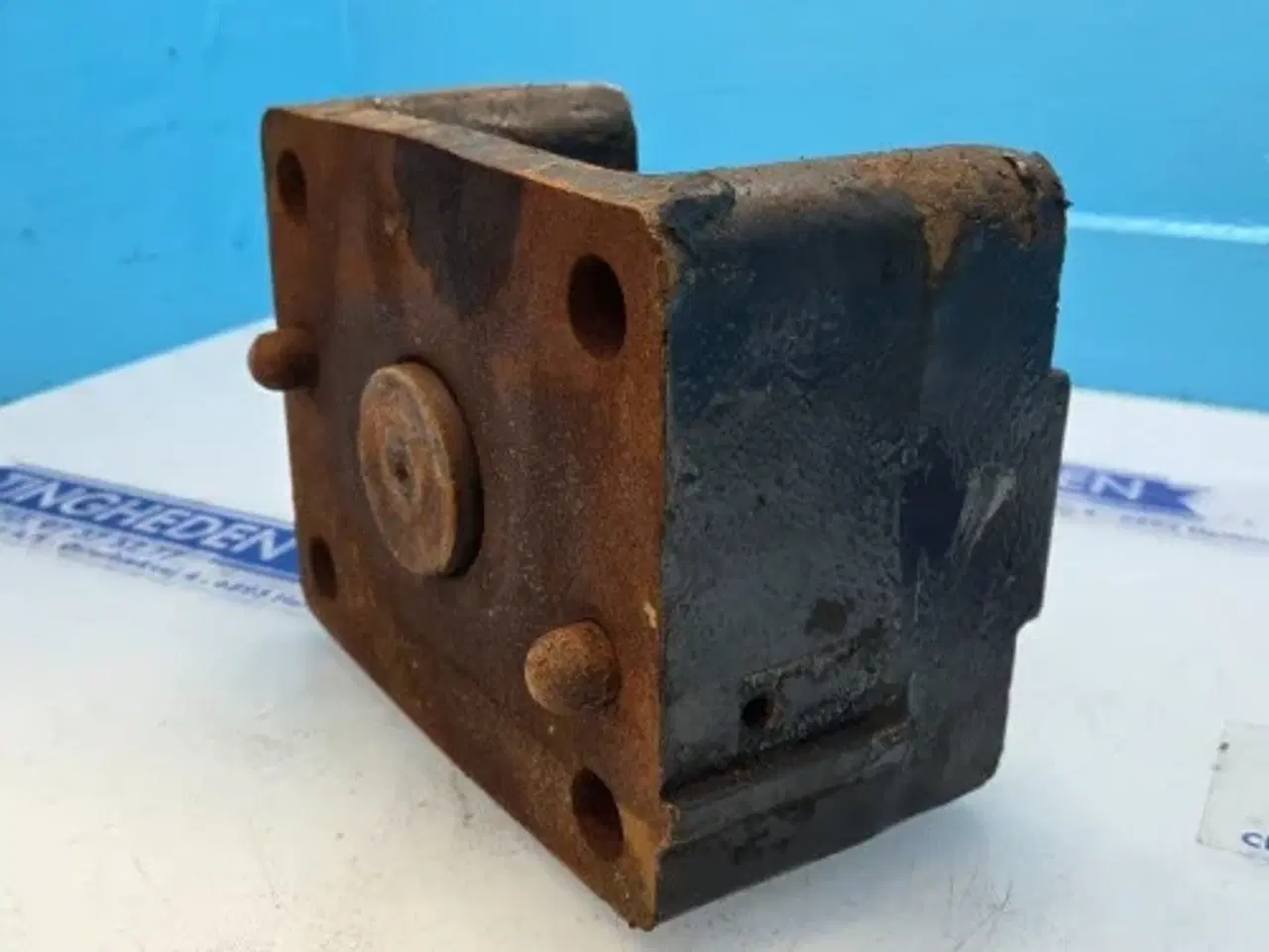 Billede 9 - New Holland TM165 Beslag 82020886