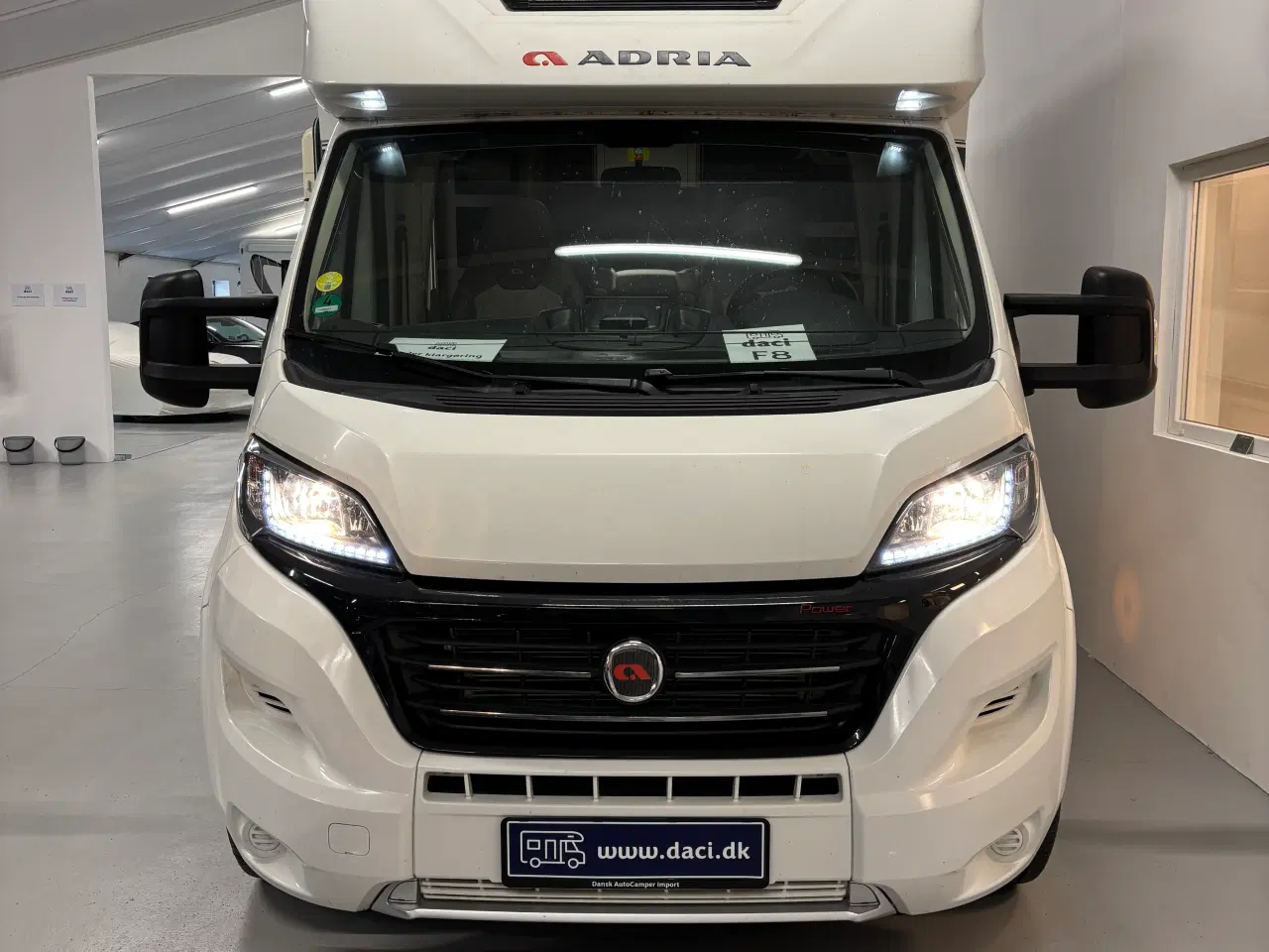 Billede 3 - Autocamper til salg - Adria 670 DL Matrix Plus