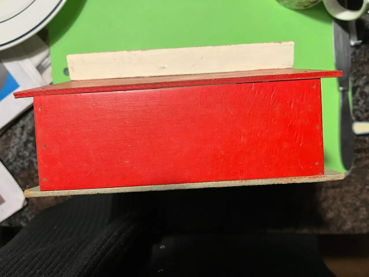 Billede 3 - Træ-legetøjs-tankstation. Giv bud.