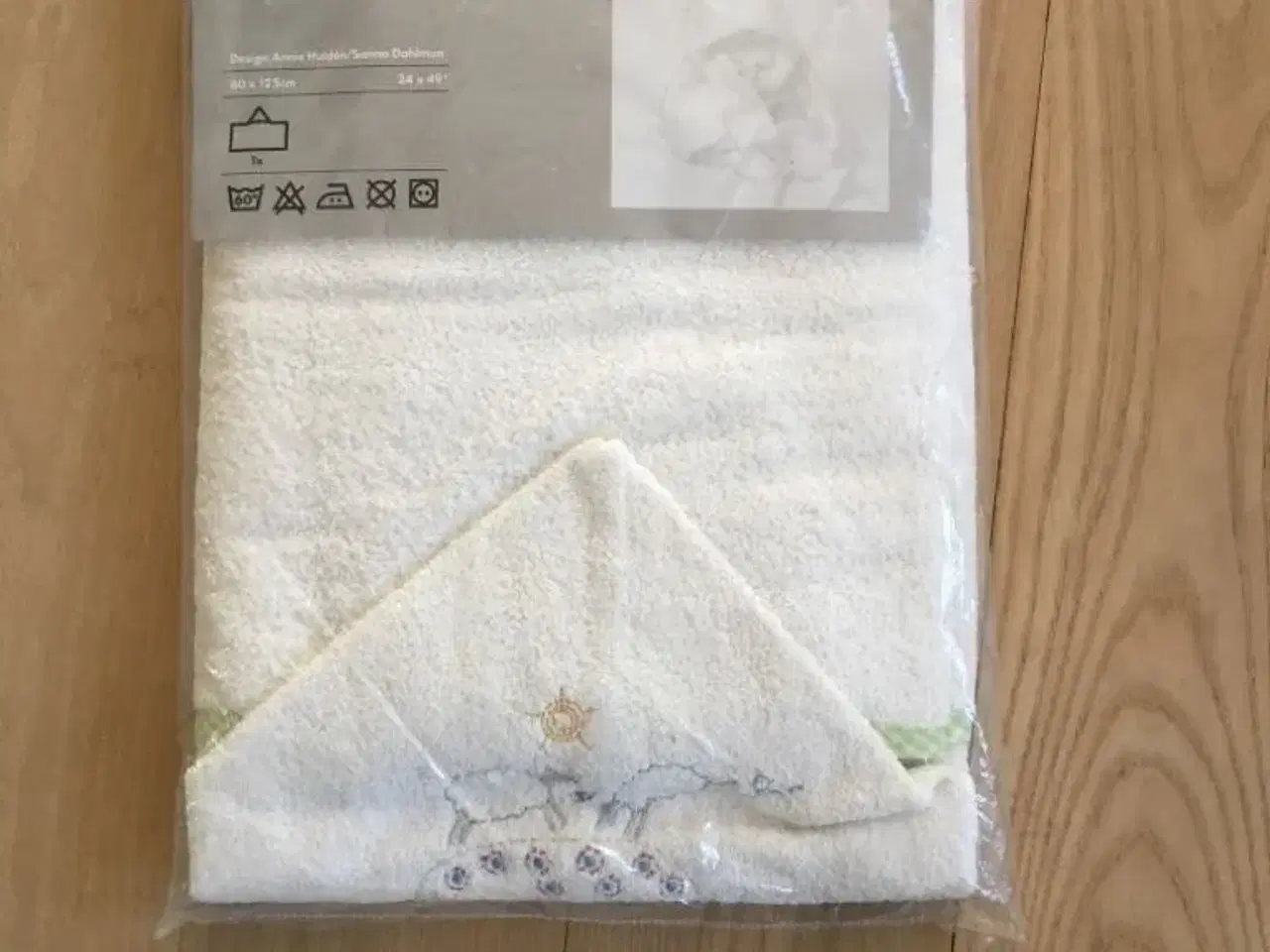 Billede 1 - Baby håndklæde med hætte