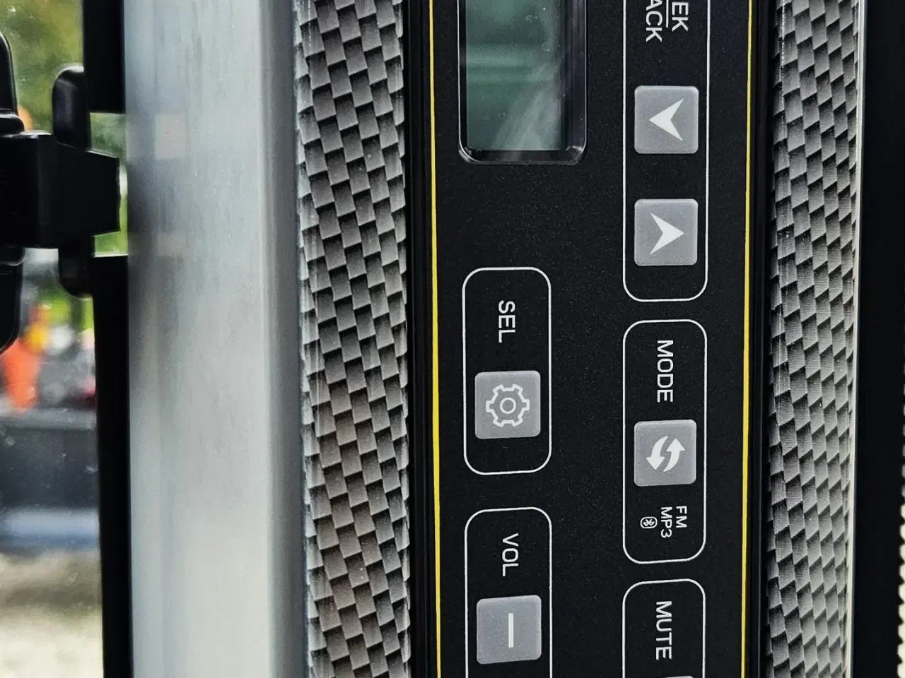 Billede 20 - Eurotrac HE26-SR / fabriksny / Engcon rotortilt / Yanmar motor / skovlsæt