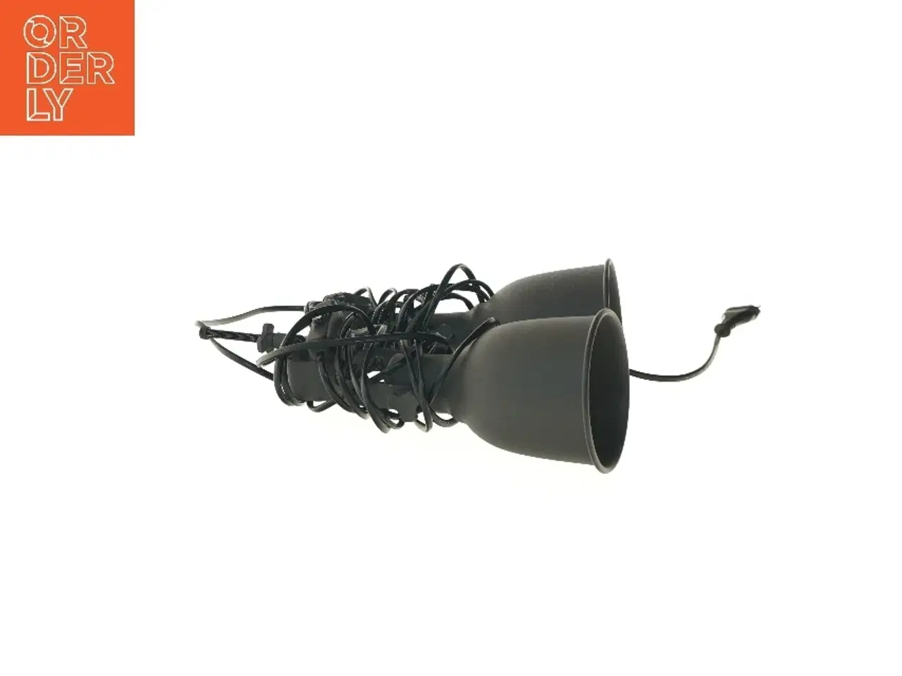 Billede 3 - Sort lamper med ledning fra IKEA (str. Ø 11x32 cm)