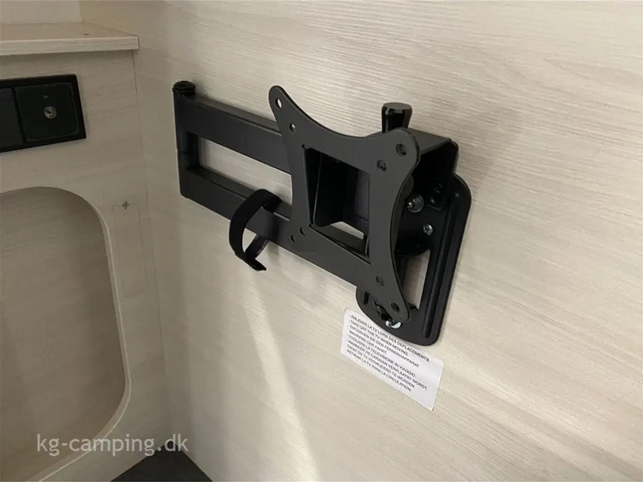 Billede 8 - 2022 - Caravelair Artica 540 PACK VIP   Super velholdt vogn med kompressor køleskab - fritstående seng - Truma Combi 6E