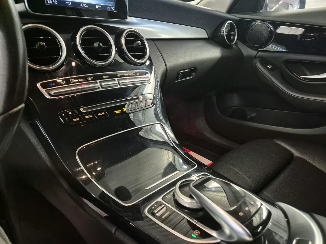 Billede 13 - Mercedes-Benz C220 d T 2,1 D Progressive 9G-Tronic 170HK Stc Aut.