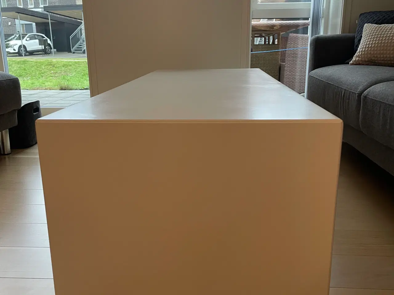 Billede 3 - Hvidt Montana sofabord