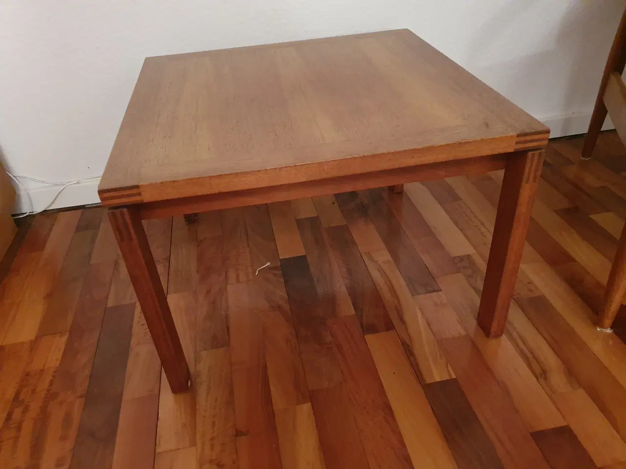 Billede 1 - Småborde i Mahogny fra Munch og Møller