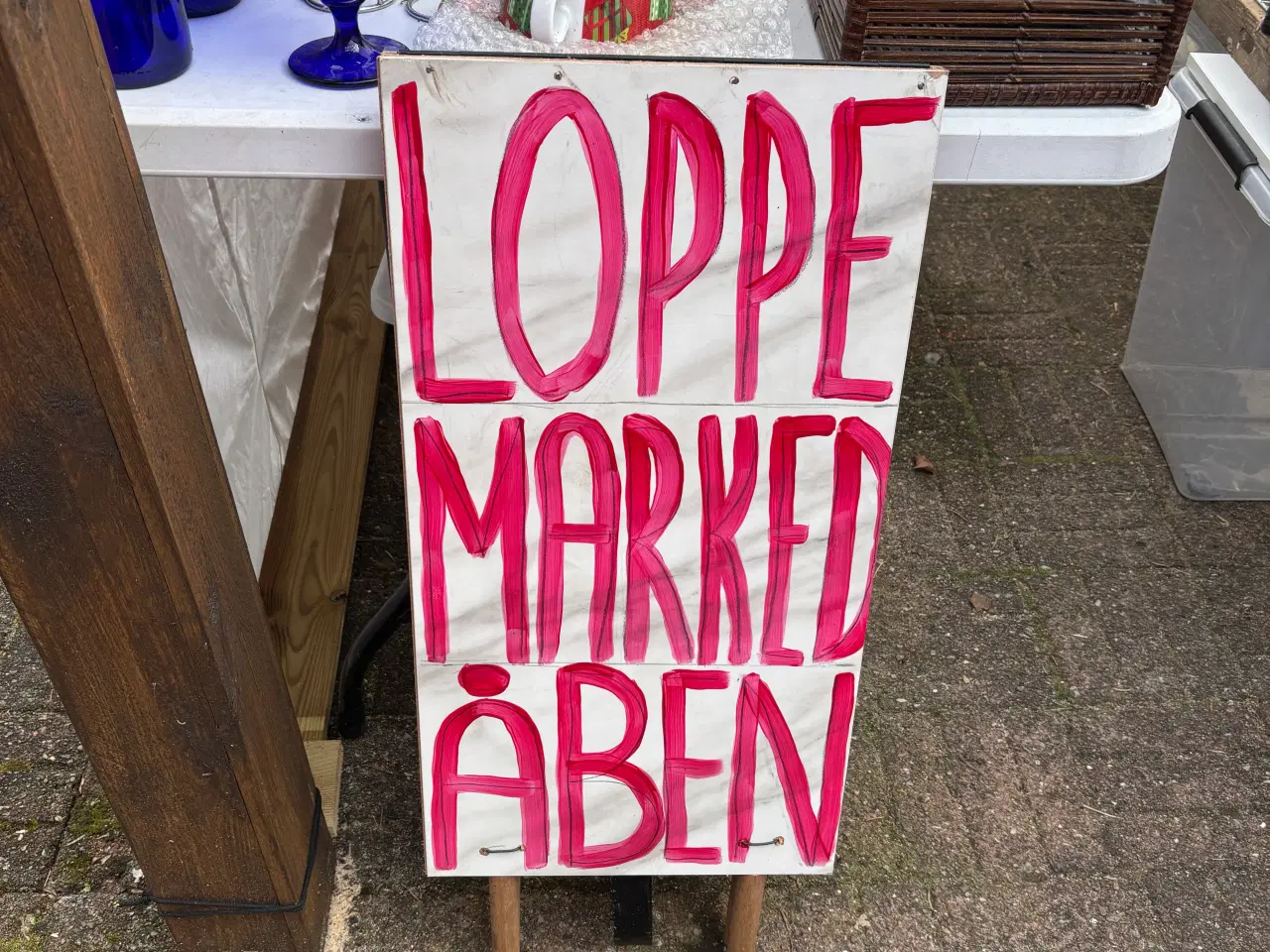 Billede 1 - Loppemarked hver søndag