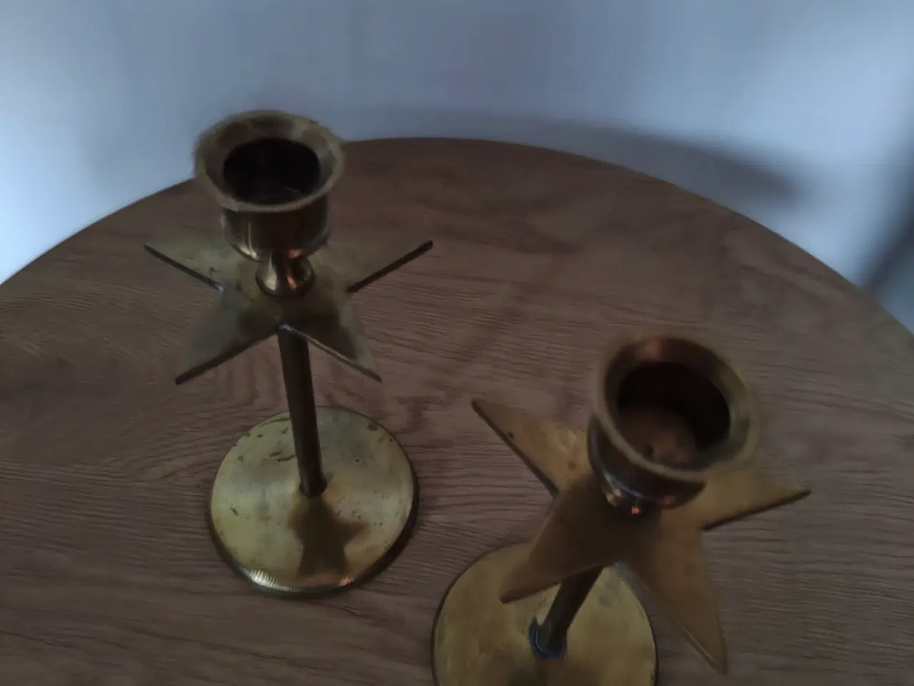 Billede 3 - Flotte messing julelysestager